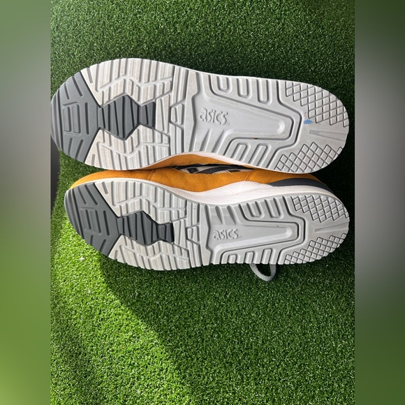 Gel Lyte 3 OG "Sunflower" sneakers. Very clean, worn a few times. - Picture 11 of 12